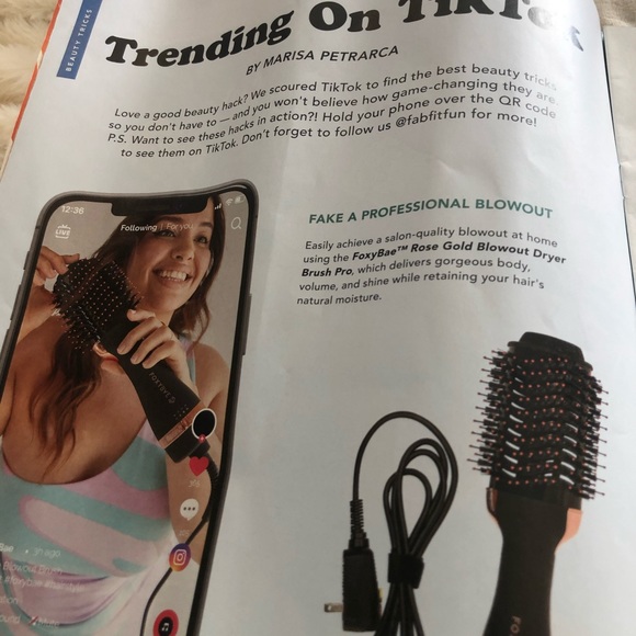 Rose gold blowout dryer brush - Picture 5 of 12